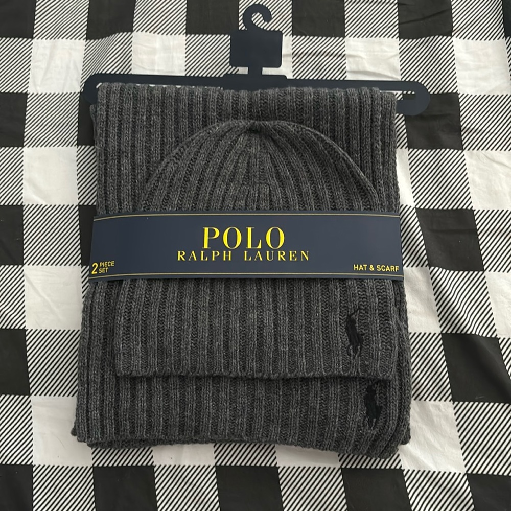 Beanie hat